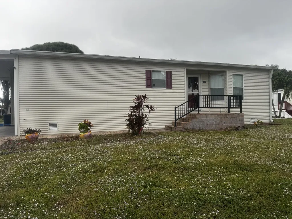 4167 Second Court Lantana FL 33462