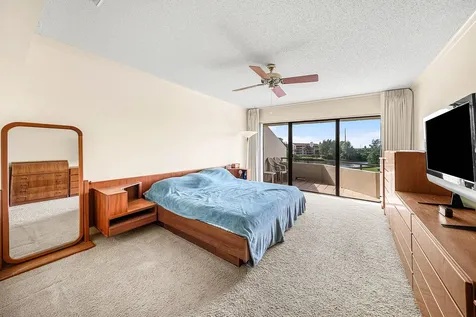1109 Marine Way E L4r Way North Palm Beach FL 33408