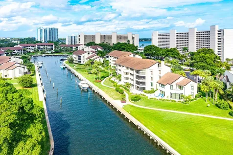 1109 Marine Way E L4r Way North Palm Beach FL 33408