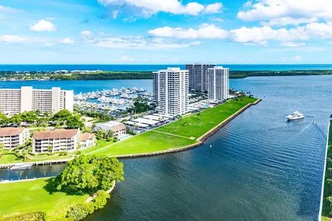1109 Marine Way E L4r Way North Palm Beach FL 33408