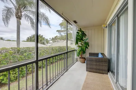 18350 Se Wood Haven Lane Jupiter FL 33469
