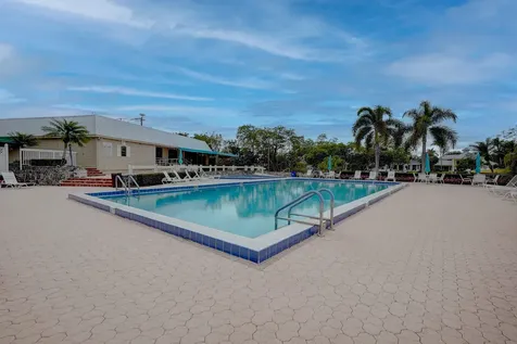 18350 Se Wood Haven Lane Jupiter FL 33469