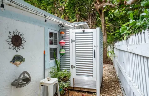 219 Preston Street Islamorada FL 33036
