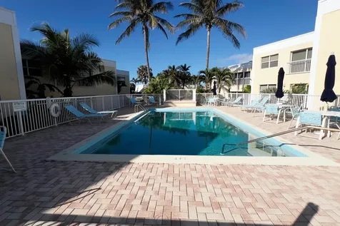 3541 Ne Ocean Boulevard Jensen Beach FL 34957