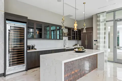 485 E Royal Palm Road Boca Raton FL 33432
