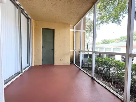 4045 W Mcnab Road Pompano Beach FL 33069