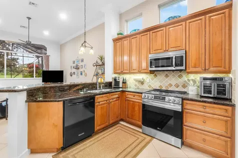 9305 Briarcliff Trace Port Saint Lucie FL 34986