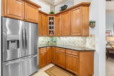 9305 Briarcliff Trace Port Saint Lucie FL 34986