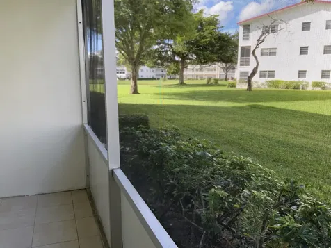 223 Fanshaw F Boca Raton FL 33434