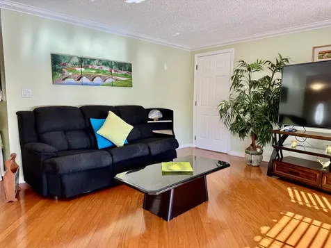 231 Nw 53rd Court Deerfield Beach FL 33064