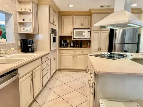 231 Nw 53rd Court Deerfield Beach FL 33064