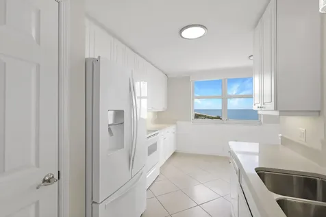 5049 N Highway A1a Fort Pierce FL 34949