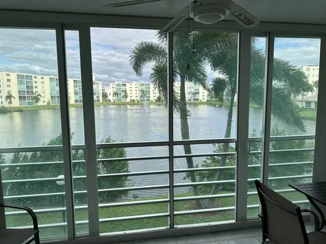 141 SE 3rd Avenue Dania Beach FL 33004