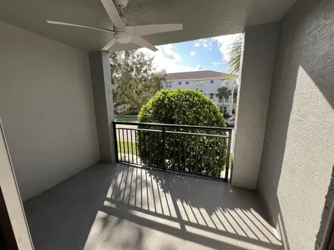 1660 Renaissance Commons Boulevard Boynton Beach FL 33426