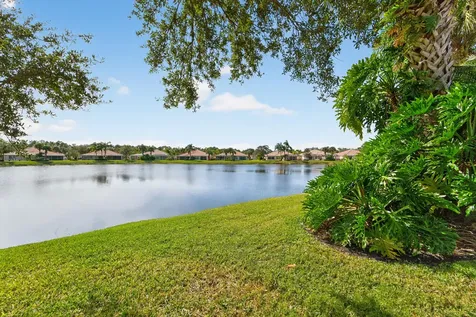 9177 Se Retreat Drive Hobe Sound FL 33455