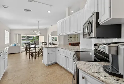 9177 Se Retreat Drive Hobe Sound FL 33455