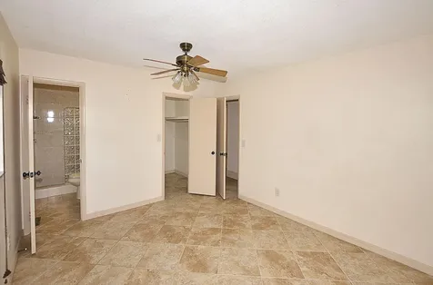 401 Se Tranquilla Avenue Port Saint Lucie FL 34983