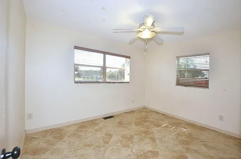 401 Se Tranquilla Avenue Port Saint Lucie FL 34983