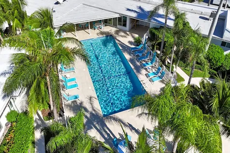 1212 Hillsboro Mile Hillsboro Beach FL 33062