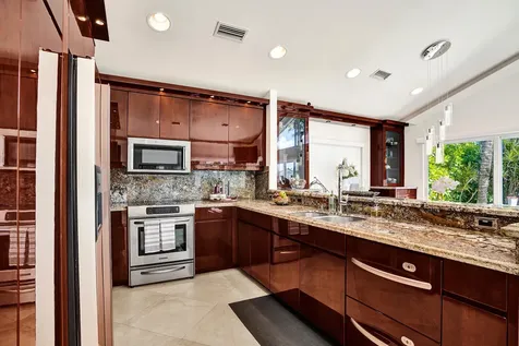 1212 Hillsboro Mile Hillsboro Beach FL 33062