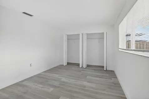11631 Nw 32nd Manor Sunrise FL 33323