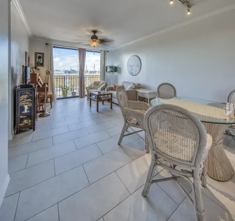 511 Lucerne Avenue Lake Worth Beach FL 33460