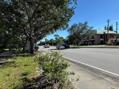 3660 20th Street Vero Beach FL 32960