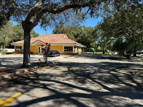 3660 20th Street Vero Beach FL 32960