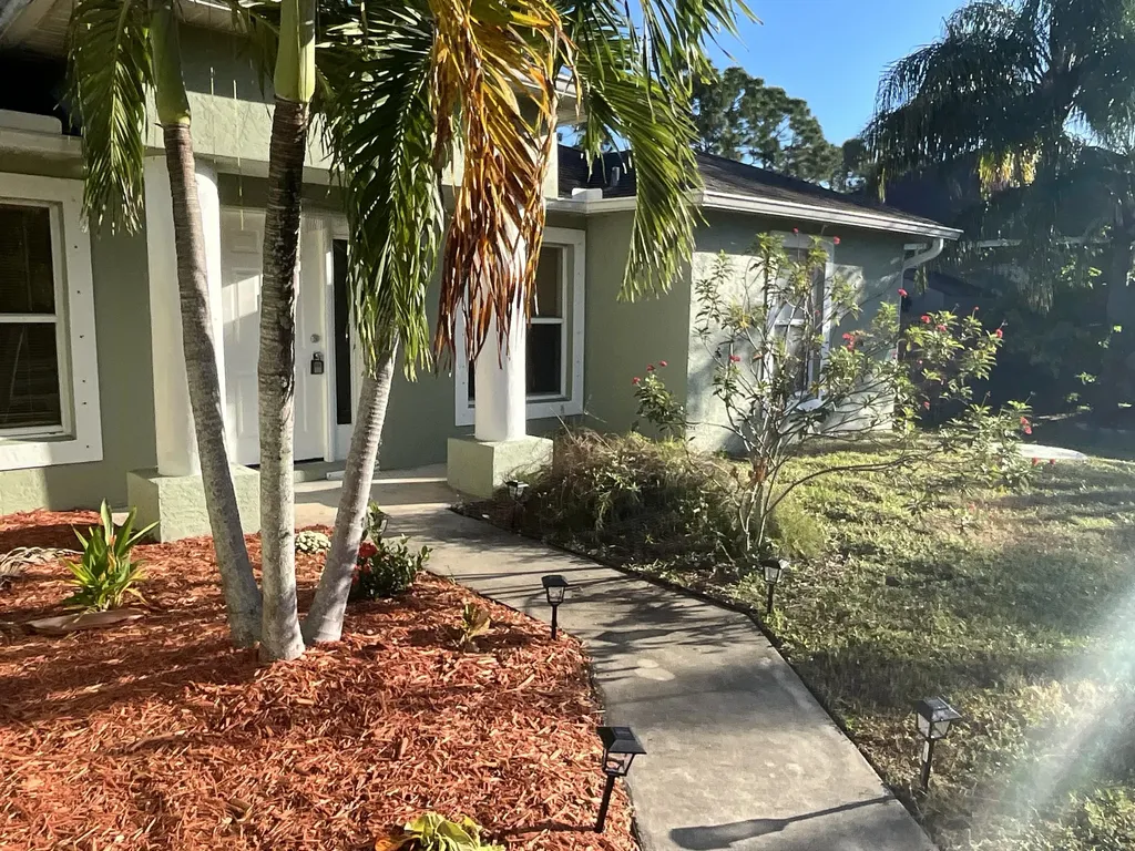 1931 SW Fears Avenue Port Saint Lucie FL 34953