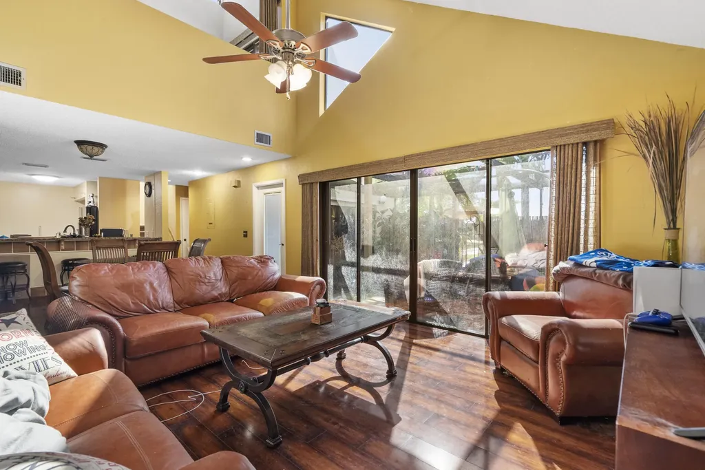 1100 Se Mitchell Avenue Port Saint Lucie FL 34952