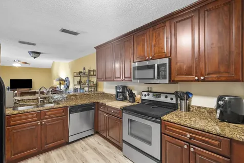1100 Se Mitchell Avenue Port Saint Lucie FL 34952