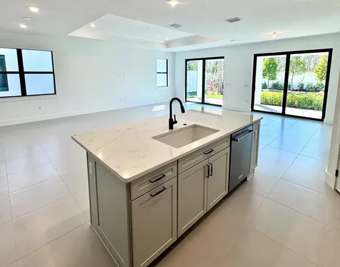 13814 Dalrada Avenue Palm Beach Gardens FL 33418