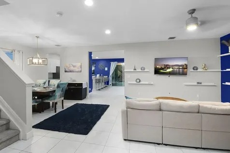 1573 Nw Cataluna Circle Port Saint Lucie FL 34986