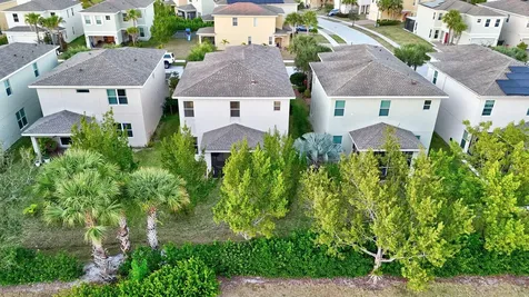 1573 Nw Cataluna Circle Port Saint Lucie FL 34986