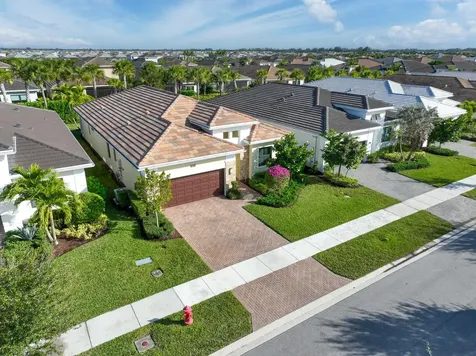 5570 Anna Maria Lane The Acreage FL 33470