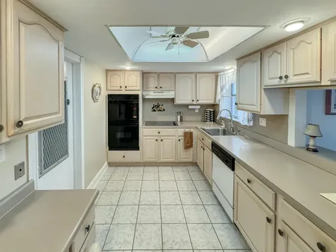 121 Nw 31st Court Pompano Beach FL 33064