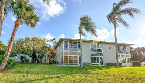 15 Lake Vista Trail Port Saint Lucie FL 34952