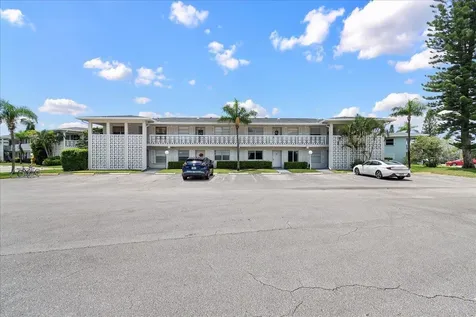 1395 Sw 27th Avenue Delray Beach FL 33445