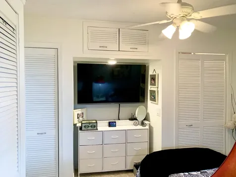 116 Canterbury West Palm Beach FL 33417