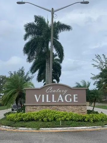 116 Canterbury West Palm Beach FL 33417