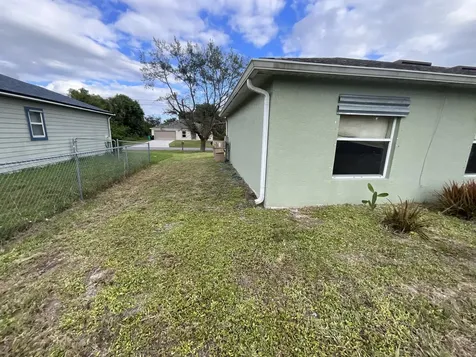 1002 SW Romaine Lane Port Saint Lucie FL 34953