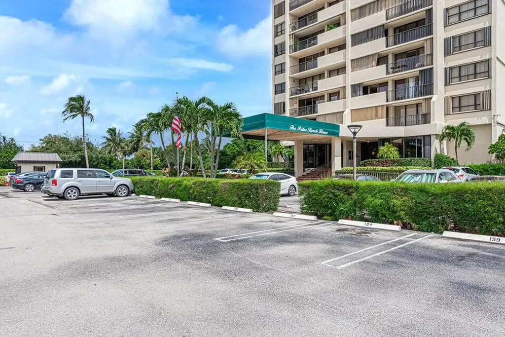 5600 N Flagler Drive West Palm Beach FL 33407