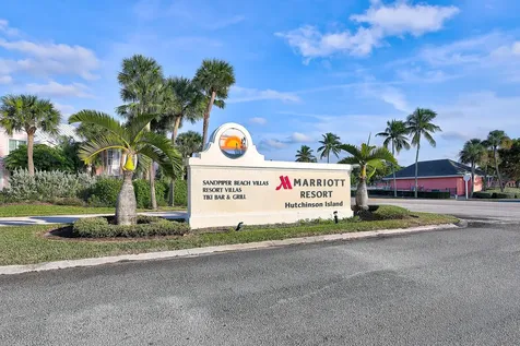411 Ne Plantation Road Stuart FL 34996