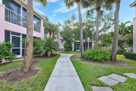 411 Ne Plantation Road Stuart FL 34996