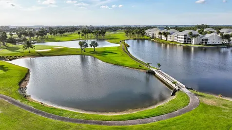 411 Ne Plantation Road Stuart FL 34996