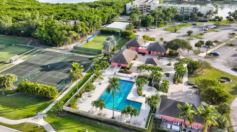 411 Ne Plantation Road Stuart FL 34996