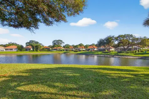 520 E Tall Oaks Drive Palm Beach Gardens FL 33410