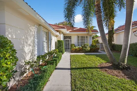 520 E Tall Oaks Drive Palm Beach Gardens FL 33410
