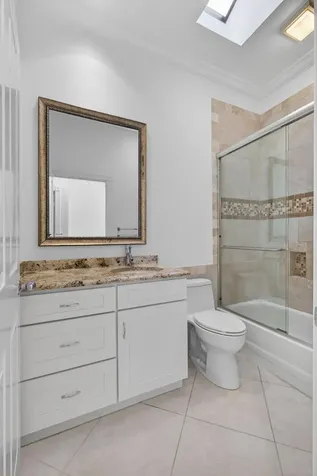520 E Tall Oaks Drive Palm Beach Gardens FL 33410