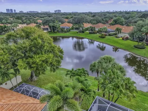 520 E Tall Oaks Drive Palm Beach Gardens FL 33410